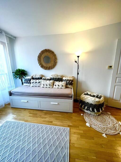 Paris-Montrouge Magnifique Appartement 3 Pieces De 75M2 Avec Parking - Tres Cosy Pour 1 - 8 Personnes Refait A Neuf -Entire Apartment Luxurious And Warm -Montrouge Paris 14Eme - Proche Aeroport Orly Parc Expositions Porte De Versailles Free Wifi Grat Bagian luar foto