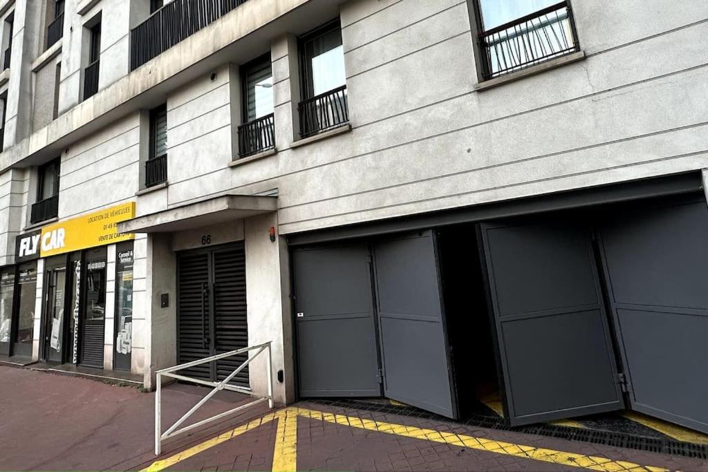 Paris-Montrouge Magnifique Appartement 3 Pieces De 75M2 Avec Parking - Tres Cosy Pour 1 - 8 Personnes Refait A Neuf -Entire Apartment Luxurious And Warm -Montrouge Paris 14Eme - Proche Aeroport Orly Parc Expositions Porte De Versailles Free Wifi Grat Bagian luar foto